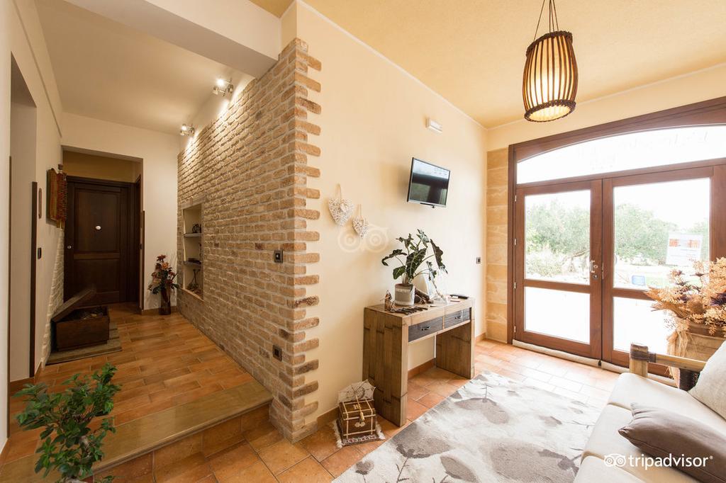 B&B L'Angolino Della Nonna Кастеллуццо Экстерьер фото